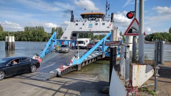 Disembarking at Bac de Duclair